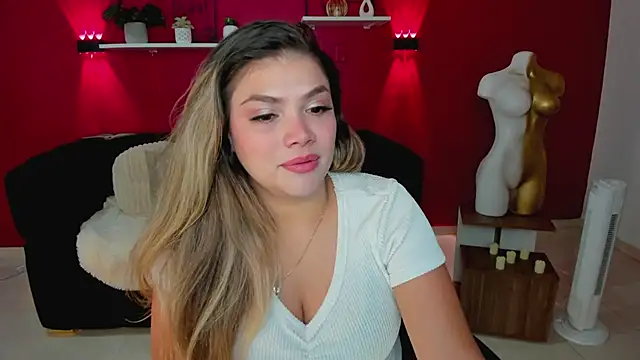 Sofia Velvetx online show from 06-02-26, 12:49