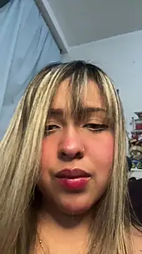 NinaValencia  online show from 04-06-26, 11:28