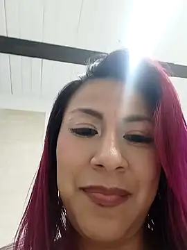 Snapshot of tatianabelli chatting on 04-21-26, 02:47 tatianabelli online show from 04-21-26, 02:47