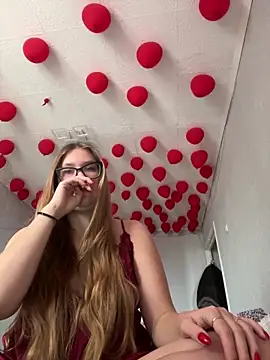 MissAuroraX online show from 04-02-26, 10:55