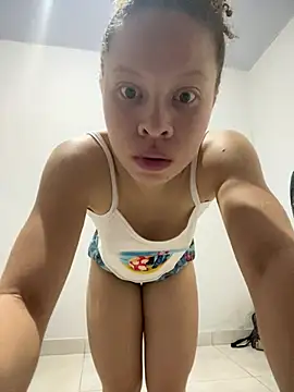 jhully hot online show from 04-28-26, 10:19