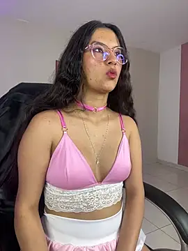 babylexi18 online show from 04-29-26, 07:31