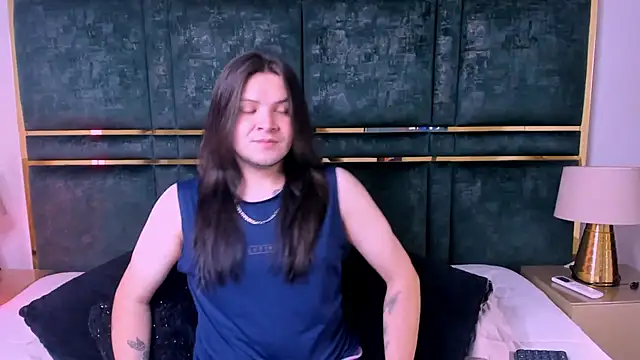 MatthewDavis  online show from 05-04-26, 11:46