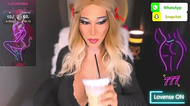 xSelfsuckerMistressVanyax online show from 06-08-26, 05:24