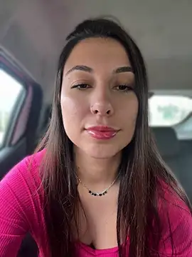 Snapshot of Carolzinhalux69 chatting on 06-19-26, 05:41 Carolzinhalux69 online show from 06-19-26, 05:41