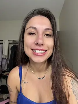 Snapshot of Carolzinhalux69 chatting on 07-05-26, 12:04 Carolzinhalux69 online show from 07-05-26, 12:04