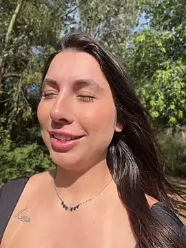 Snapshot of Carolzinhalux69 chatting on 07-17-26, 05:21 Carolzinhalux69 online show from 07-17-26, 05:21