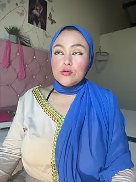 Snapshot of Marian_fadel chatting on 05-21-26, 01:30 Marian fadel online show from 05-21-26, 01:30