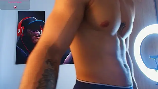 Snapshot of IamAxel03 chatting on 03-28-26, 07:37 IamAxel03 online show from 03-28-26, 07:37