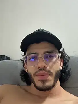 IamAxel03 online show from 05-30-26, 10:37