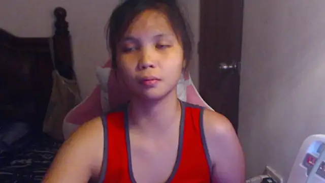 Snapshot of sweet_21_1 chatting on 06-28-26, 04:08 sweet 21 1 online show from 06-28-26, 04:08