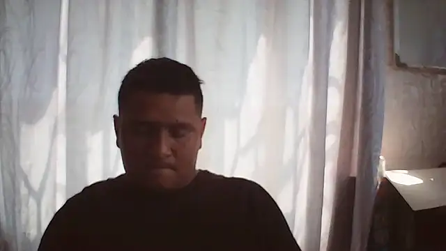 luis20212 online show from 05-19-26, 03:19