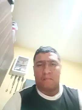 luis20212 online show from 05-01-26, 04:17