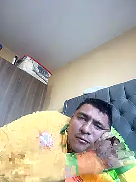 Snapshot of luis20212 chatting on 03-26-26, 10:29 luis20212 online show from 03-26-26, 10:29