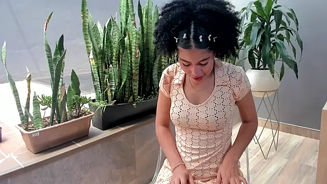 baddie delaylaa online show from 04-21-26, 06:14