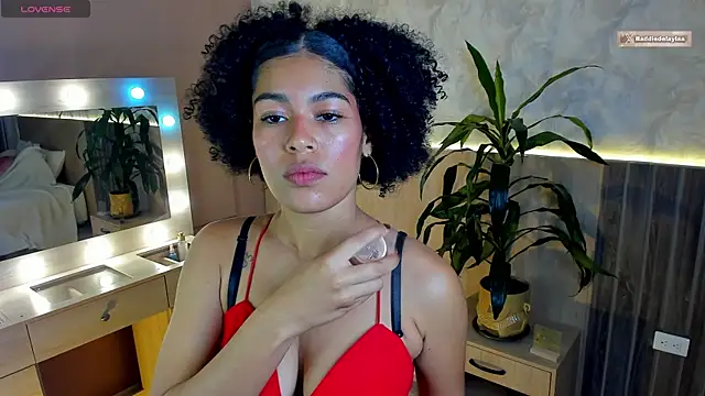 baddie delaylaa online show from 05-09-26, 06:11