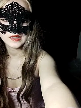 Snapshot of Melissa22gh chatting on 03-27-26, 08:21 Melissa22gh online show from 03-27-26, 08:21