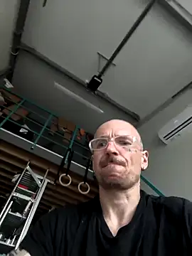 TavoEskort123 online show from 05-16-26, 06:45