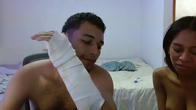 Snapshot of Lucy_slupyyy_hard chatting on 05-11-26, 02:02 Lucy slupyyy hard online show from 05-11-26, 02:02