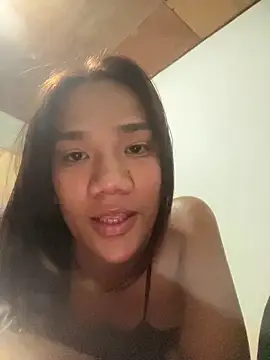 iloveyou divine22 online show from 05-05-26, 02:36