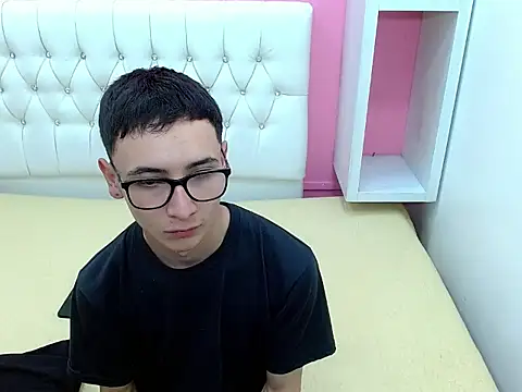 23alana online show from 04-14-26, 03:11