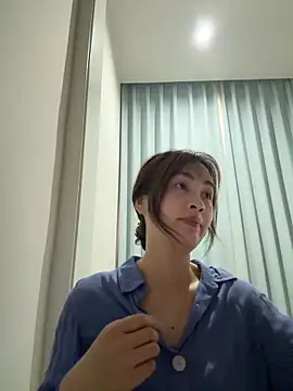 Yang 218 online show from 04-01-26, 04:58