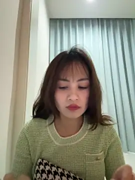 Yang 218 online show from 04-02-26, 07:48