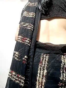 Sexyy Bhabhi 143 online show from 05-06-26, 06:12