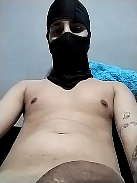 Snapshot of Hades_24 chatting on 03-28-26, 05:19 Hades 24 online show from 03-28-26, 05:19