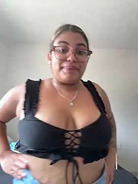 C1N09 online show from 06-15-26, 06:29