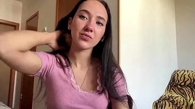 Liesenaniles online show from 05-04-26, 06:06
