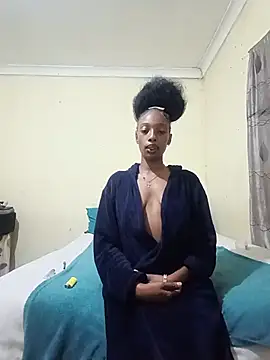 ChampegneBarbie online show from 06-13-26, 01:47