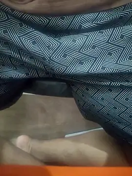 sweetcock180 online show from 04-26-26, 08:22