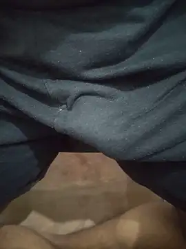 sweetcock180 online show from 06-12-26, 05:27