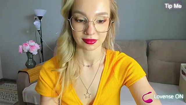 MelodyIllves online show from 05-13-26, 07:26