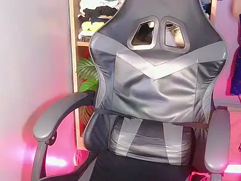 Untouchable Bromancexxx online show from 05-31-26, 06:09