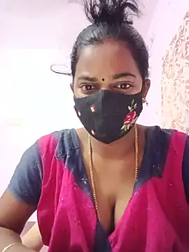 Snapshot of tamilratchasii chatting on 07-05-26, 07:48 tamilratchasii online show from 07-05-26, 07:48