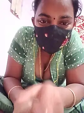 Snapshot of tamilratchasii chatting on 07-11-26, 07:19 tamilratchasii online show from 07-11-26, 07:19