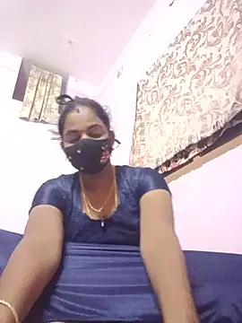 Snapshot of tamilratchasii chatting on 06-04-26, 06:12 tamilratchasii online show from 06-04-26, 06:12