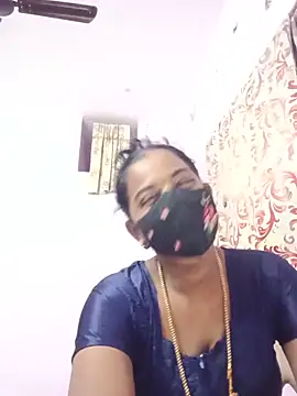 Snapshot of tamilratchasii chatting on 05-22-26, 04:38 tamilratchasii online show from 05-22-26, 04:38