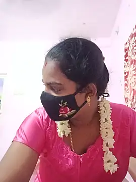Snapshot of tamilratchasii chatting on 06-19-26, 05:30 tamilratchasii online show from 06-19-26, 05:30