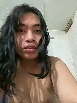 Snapshot of lulueraxxxx chatting on 05-28-26, 03:18 lulueraxxxx online show from 05-28-26, 03:18