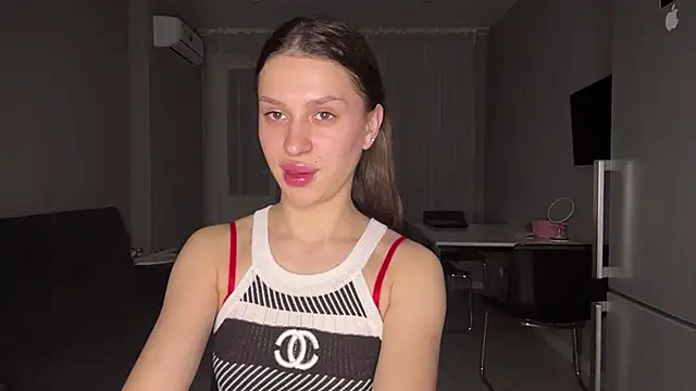 Snapshot of Deep_Eye chatting on 04-02-26, 04:35 Deep Eye online show from 04-02-26, 04:35