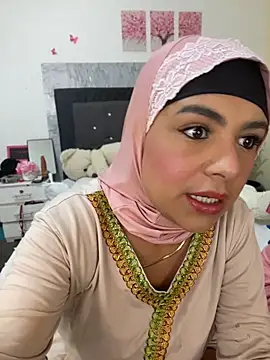 Snapshot of alia_asad chatting on 05-25-26, 02:16 alia asad online show from 05-25-26, 02:16