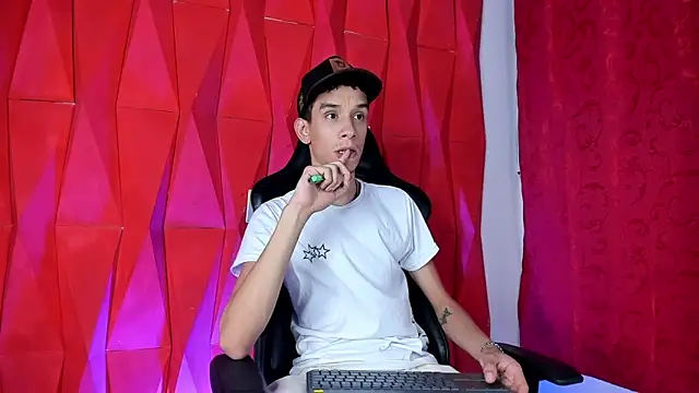 Zamaelprime  online show from 05-19-26, 05:58
