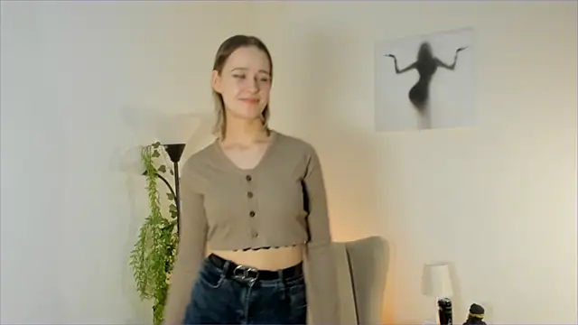 Snapshot of ArielleFink chatting on 03-28-26, 03:46 ArielleFink online show from 03-28-26, 03:46