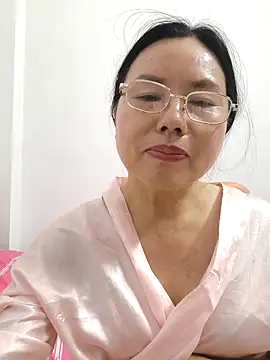 Snapshot of muaasoo chatting on 06-20-26, 11:15 muaasoo online show from 06-20-26, 11:15