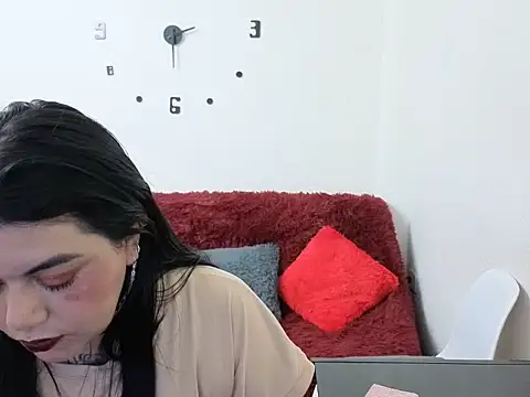 Snapshot of Karla_greenn chatting on 06-19-26, 05:41 Karla greenn online show from 06-19-26, 05:41