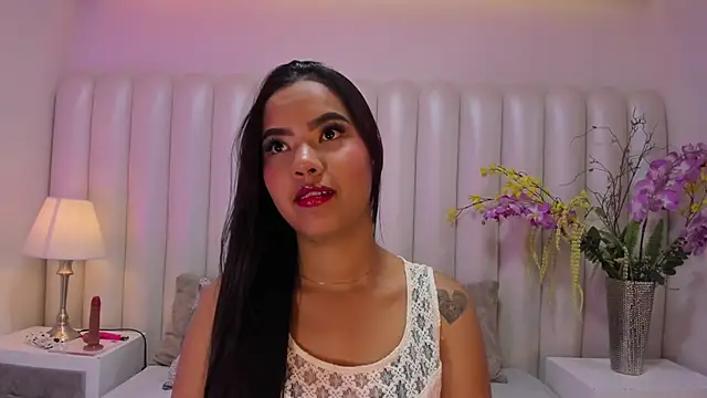 XimenaClass online show from 04-18-26, 06:05