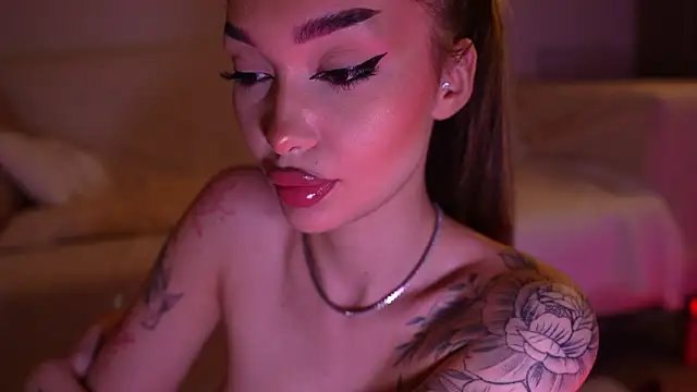 SashaFererra online show from 04-16-26, 09:39